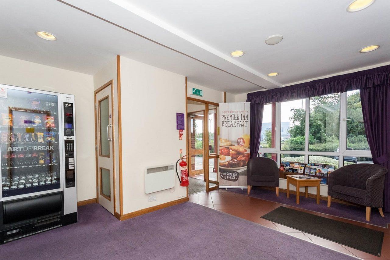Premier Inn Newcastle - Metro Centre Gateshead Exterior photo